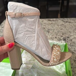Sam Edelman Beige Pearl Embellished Sandals